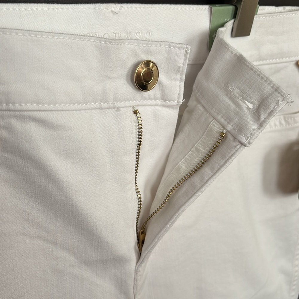 Ryegrass Women's High Waisted Semi Flare White Jeans - Picture 4 of 15